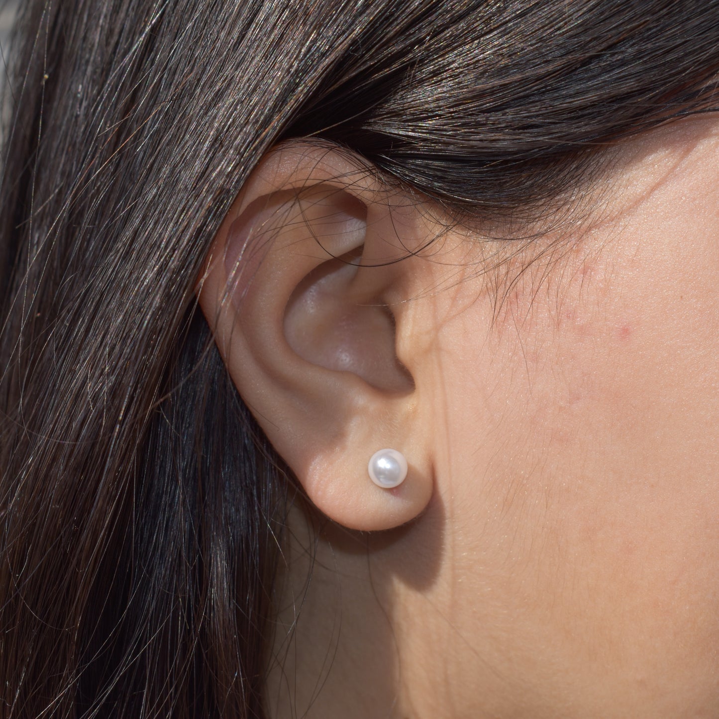 Pearl Stud image 2