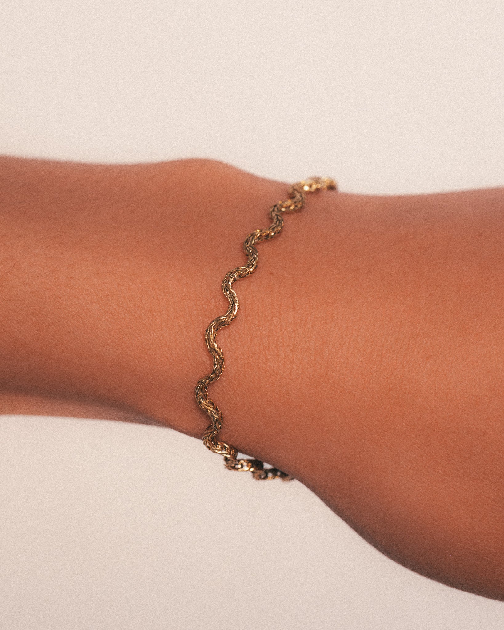 Wave Chain Bracelet