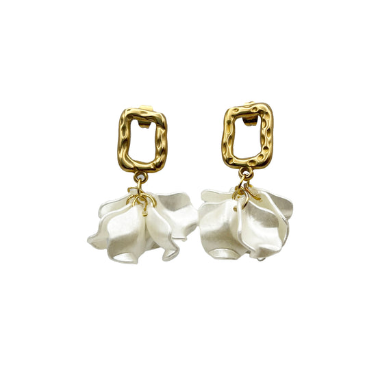 Pearl Petal Earrings image 0
