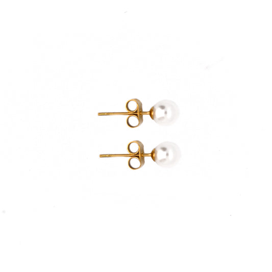 Pearl Stud image 0