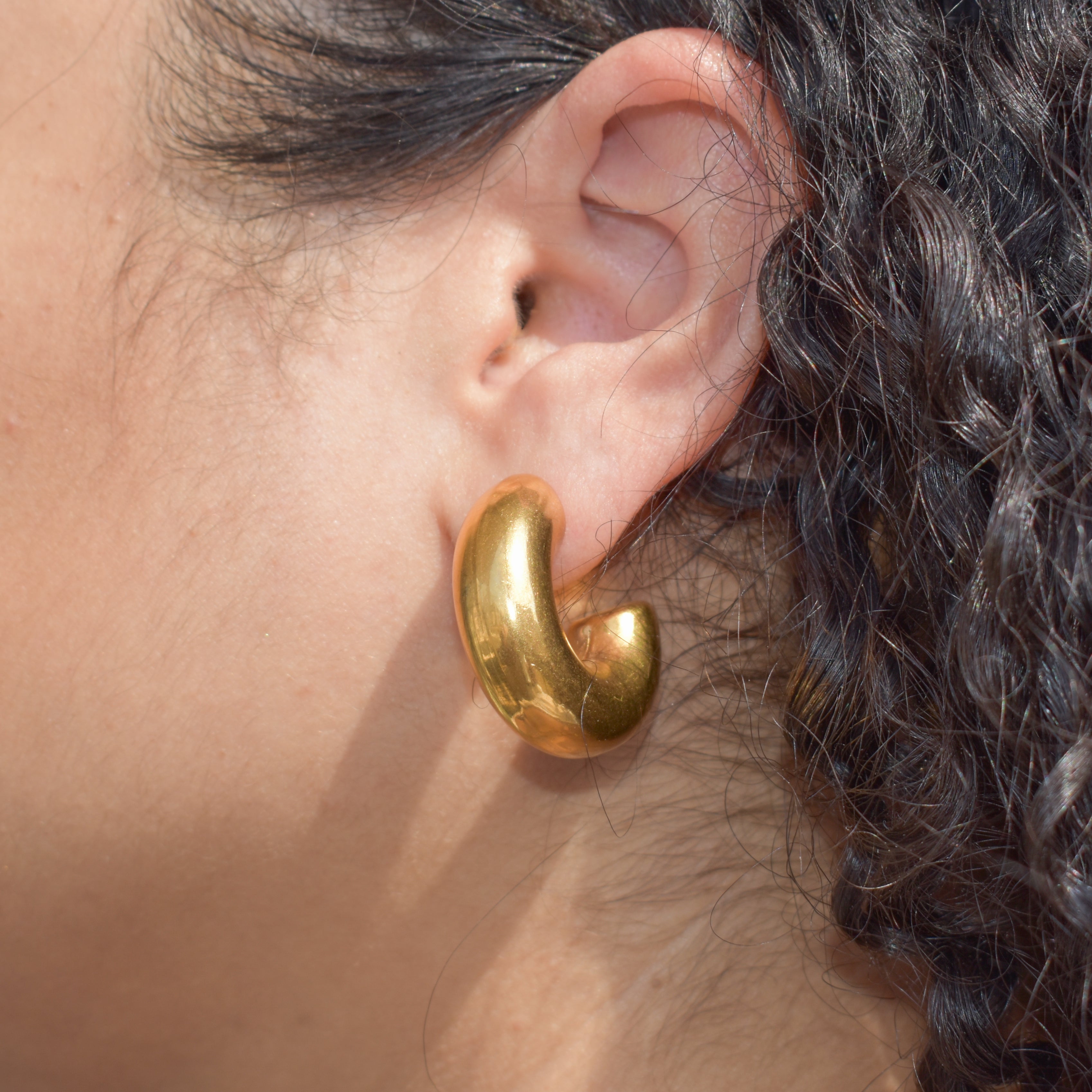 Large Chunky 3/4 Hoop image 1